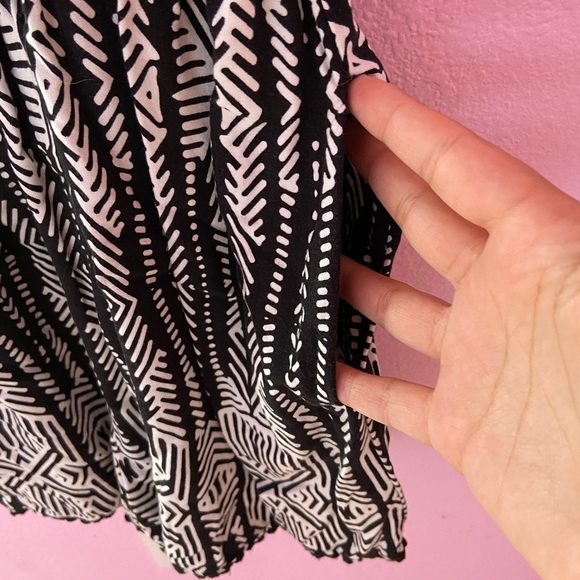 Romper - Picture 3 of 5